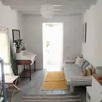 Town House Near Old Town With Rooftop Jacuzzi