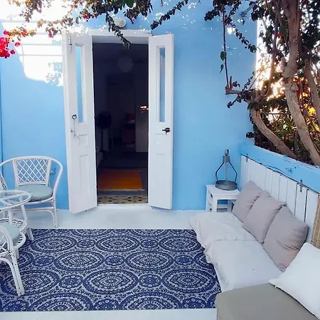 Semesterbostad Town House With Rooftop Jacuzzi