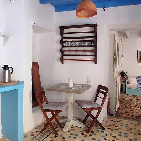Semesterbostad Town House With Rooftop Jacuzzi *
