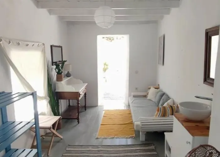 Town House Near Old Town With Rooftop Jacuzzi