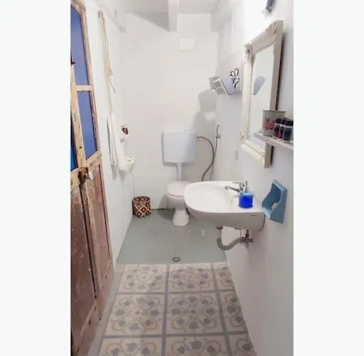 Town House Near Old Town With Rooftop Jacuzzi *